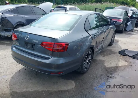 2015 Volkswagen Jetta 1.8T Sport from USA, damaged, VIN 3VWD17AJ2FM414947